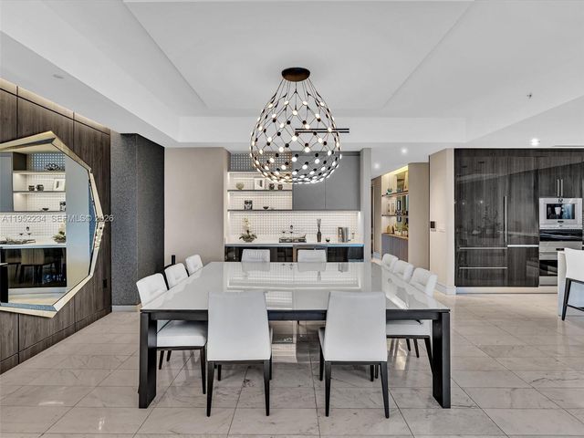 3300 NE 188th St 718, Aventura, FL 33180