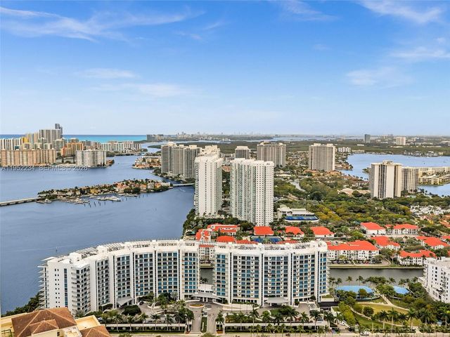 3300 NE 188th St 718, Aventura, FL 33180