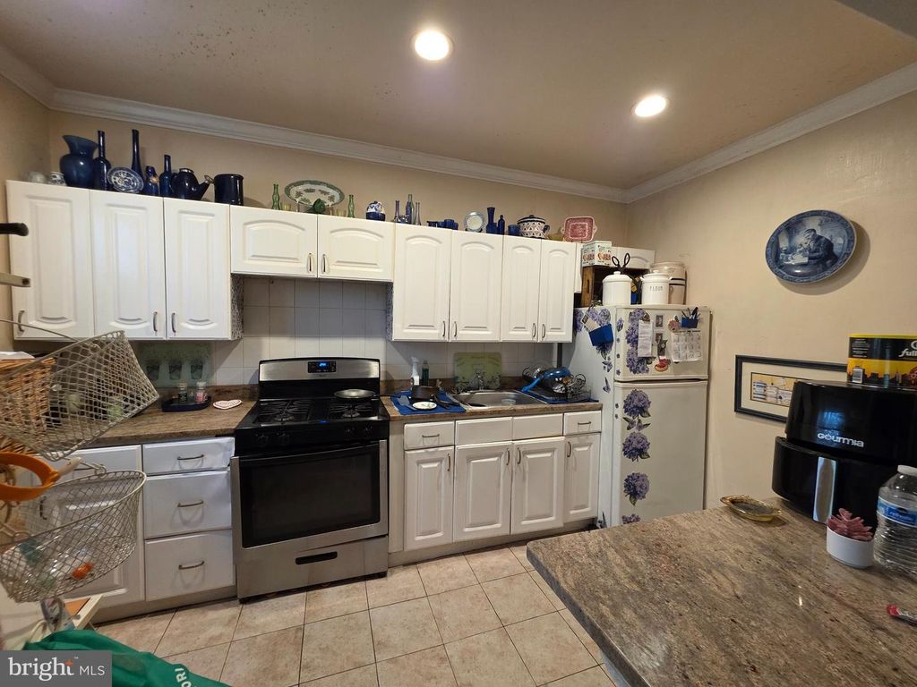 20 S ORANGE ST, Media, PA 19063