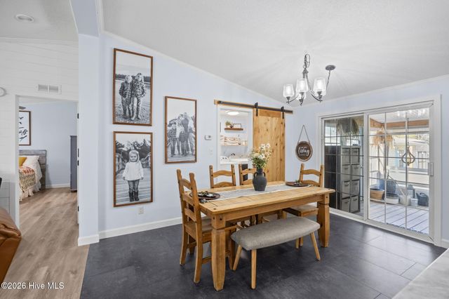 407 Maplewood Drive NW, Calabash, NC 28467