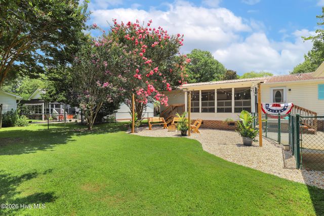 407 Maplewood Drive NW, Calabash, NC 28467