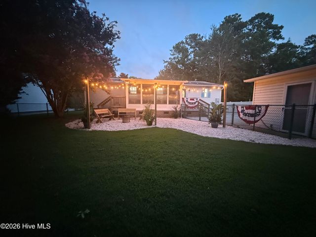 407 Maplewood Drive NW, Calabash, NC 28467