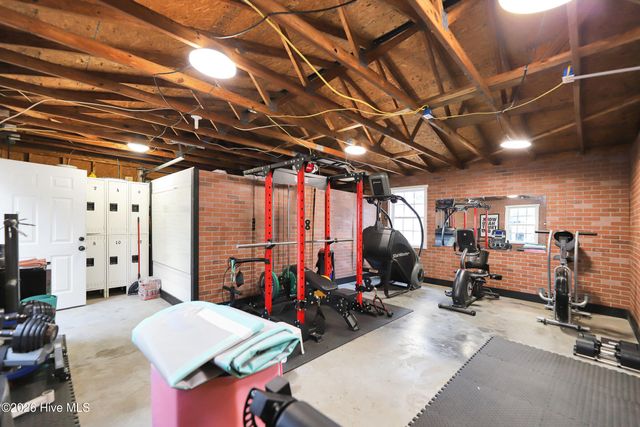 407 Maplewood Drive NW, Calabash, NC 28467