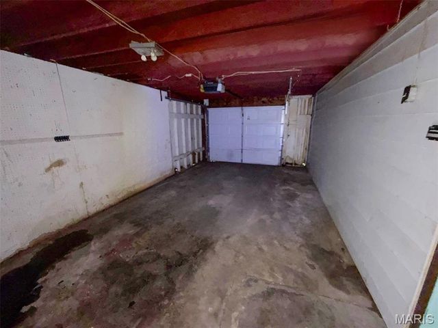 21 Agnes Drive, Cahokia, IL 62206