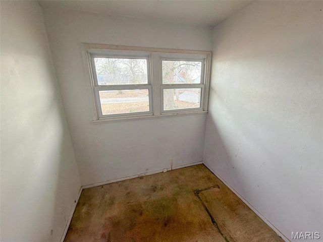 21 Agnes Drive, Cahokia, IL 62206