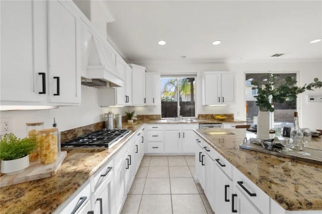 40325 Odessa Drive, Temecula, CA 92591