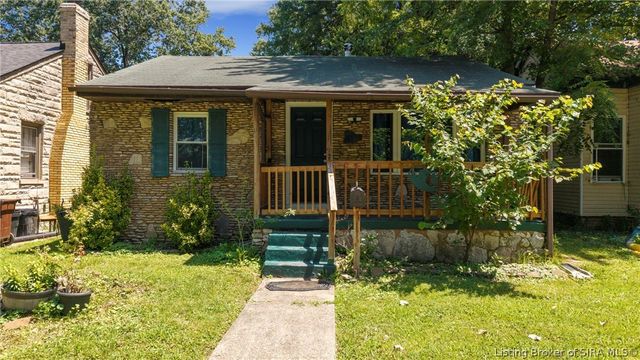 1124 Virginia Avenue S, Clarksville, IN 47129