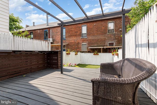 510 W CHESTNUT ST, Lancaster, PA 17603