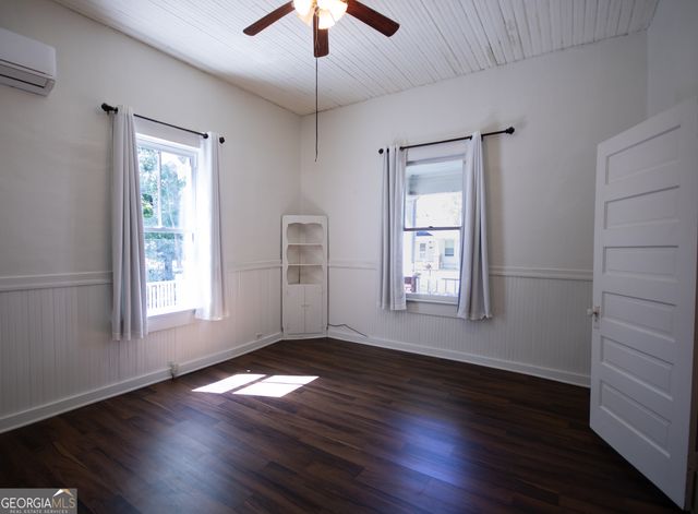 285 E Main Street, Forsyth, GA 31029