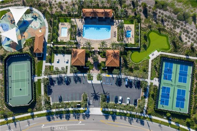 126 Sunnyside, Irvine, CA 92618