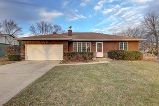 547 Eichler Drive, West Dundee, IL 60118