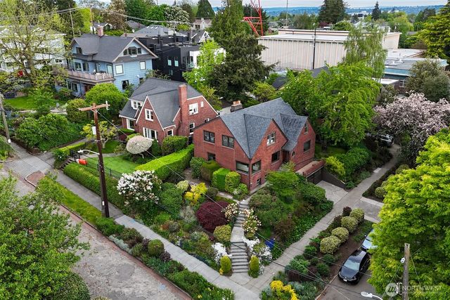 1403 2nd Avenue N, Seattle, WA 98109