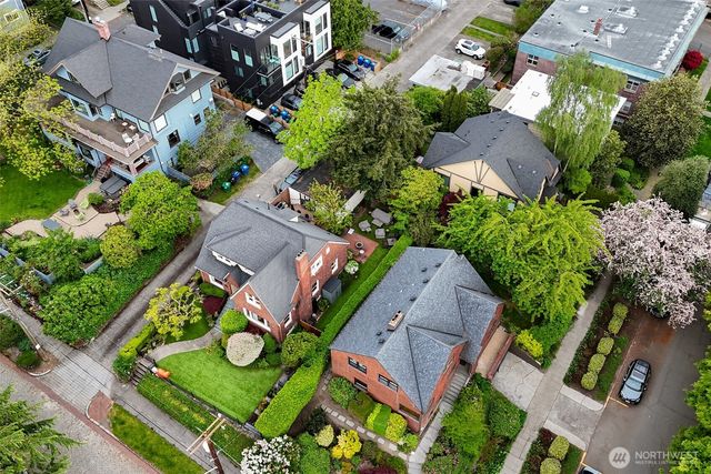 1403 2nd Avenue N, Seattle, WA 98109