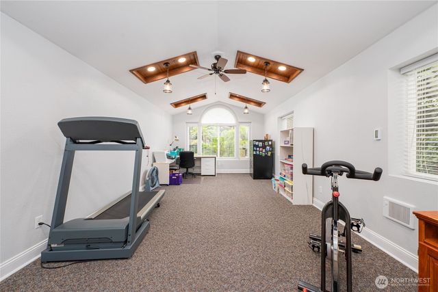 14615 205th Avenue SE, Renton, WA 98059