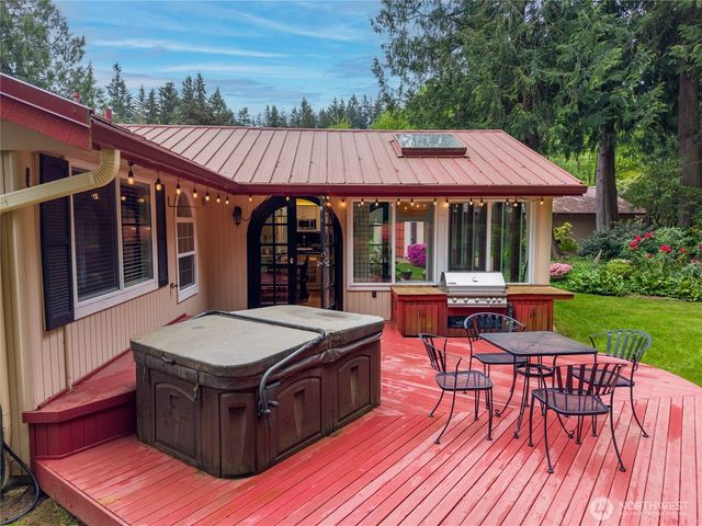 14615 205th Avenue SE, Renton, WA 98059