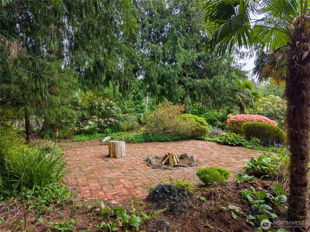 14615 205th Avenue SE, Renton, WA 98059