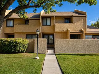 1849 E Avenue J4, Lancaster, CA 93535