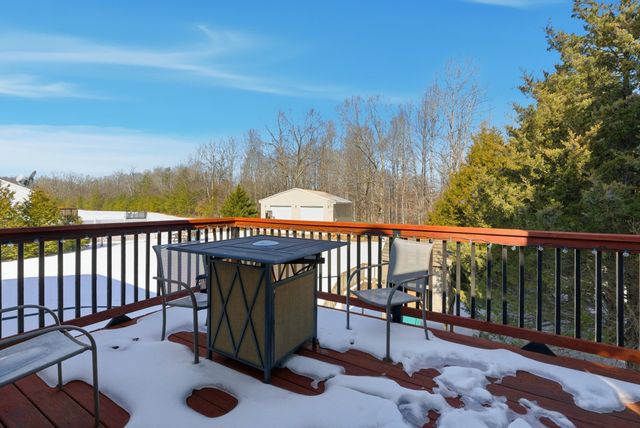 2305 Smith Mountain Lake PKWY, Huddleston, VA 24104