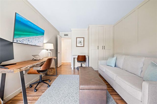 450 BEACH ROAD 3, Sarasota, FL 34242