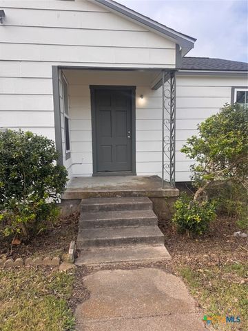 2001 S 9th Street, Temple, TX 76504