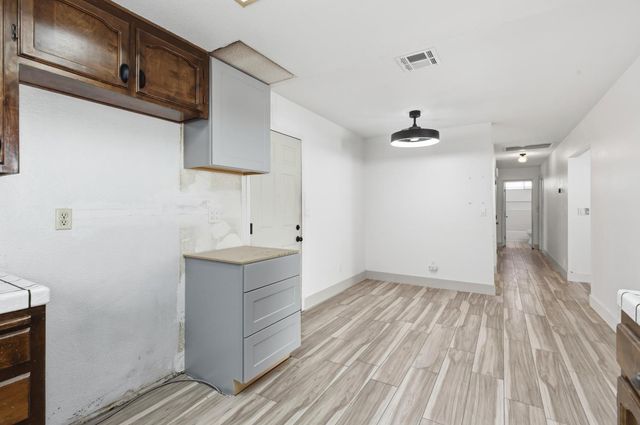 1348 E d, Oakdale, CA 95361