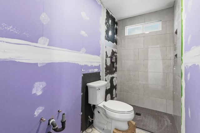 1348 E d, Oakdale, CA 95361