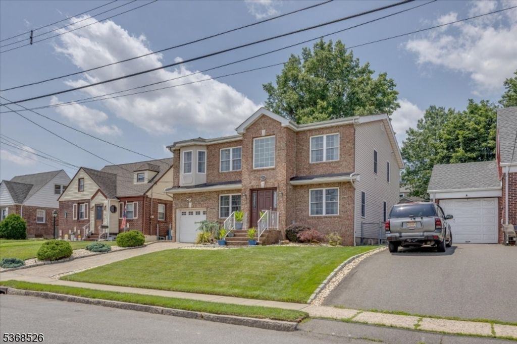21 Madison St, North Arlington Boro, NJ 07031