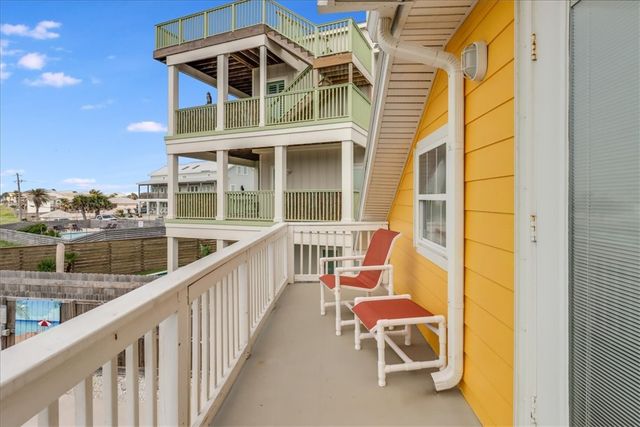 728 La Juana Ct, Port Aransas, TX 78373