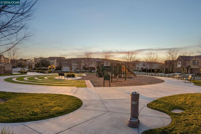 5058 Holborn Way, San Ramon, CA 94582