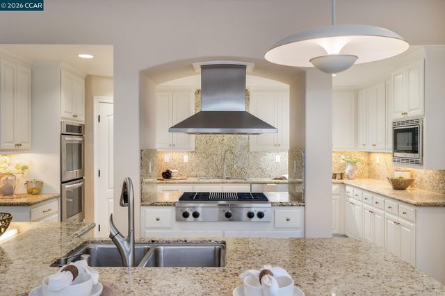 5058 Holborn Way, San Ramon, CA 94582