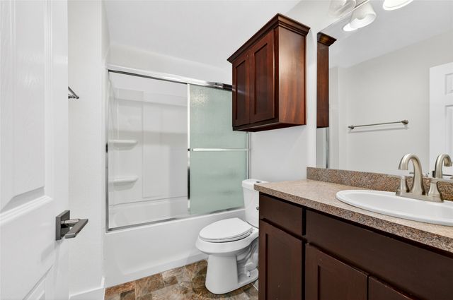 704 E Sycamore Street, Sherman, TX 75090