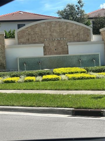 3415 W 112th Terrace, Hialeah, FL 33018