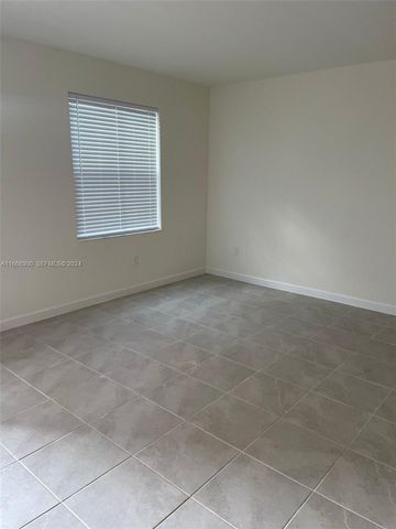 3415 W 112th Terrace, Hialeah, FL 33018