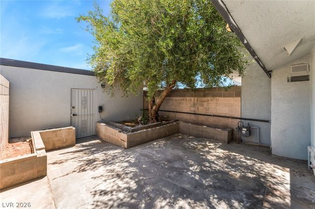 3904 Milford Place, Las Vegas, NV 89102