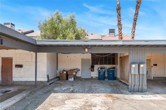 3904 Milford Place, Las Vegas, NV 89102