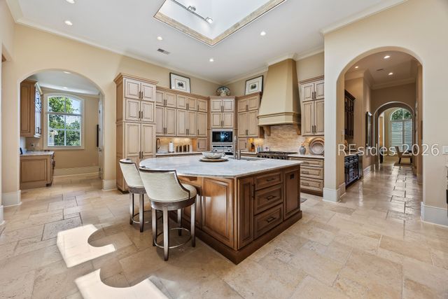 127 Fort Walker Dr, Hilton Head Island, SC 29928