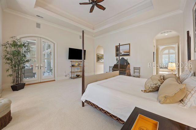 127 Fort Walker Dr, Hilton Head Island, SC 29928