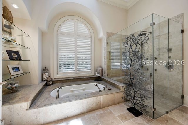 127 Fort Walker Dr, Hilton Head Island, SC 29928