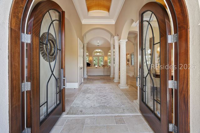 127 Fort Walker Dr, Hilton Head Island, SC 29928