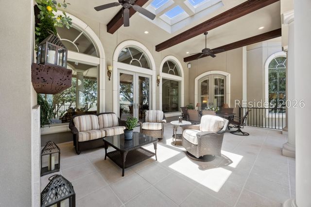 127 Fort Walker Dr, Hilton Head Island, SC 29928