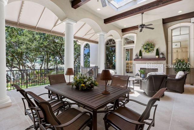 127 Fort Walker Dr, Hilton Head Island, SC 29928