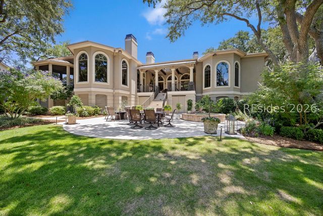 127 Fort Walker Dr, Hilton Head Island, SC 29928