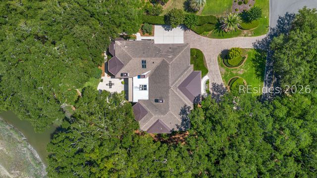 127 Fort Walker Dr, Hilton Head Island, SC 29928