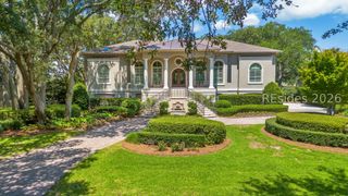 127 Fort Walker Dr, Hilton Head Island, SC 29928