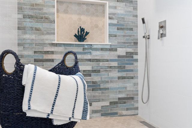 100 NW 18th Street, Delray Beach, FL 33444