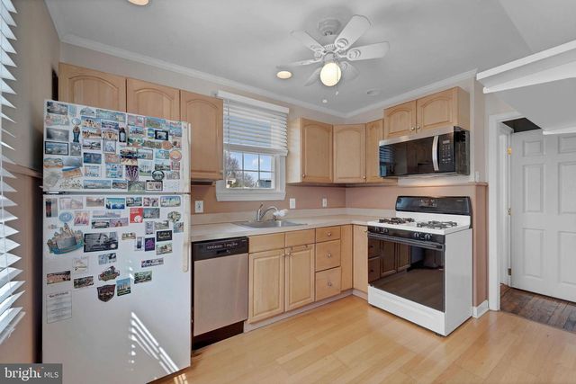 12 NEW HAMPSHIRE AVE, Cherry Hill, NJ 08002