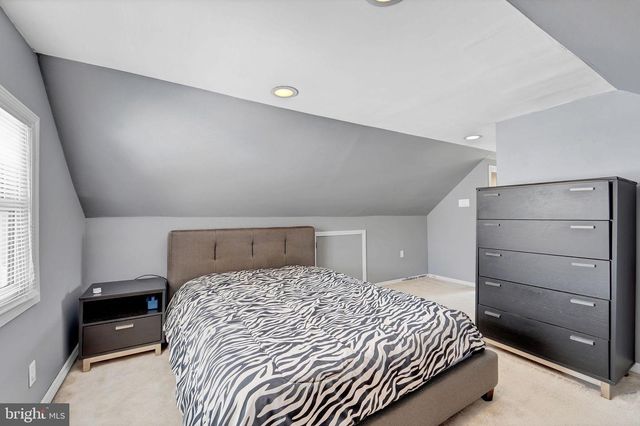 12 NEW HAMPSHIRE AVE, Cherry Hill, NJ 08002