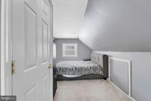 12 NEW HAMPSHIRE AVE, Cherry Hill, NJ 08002