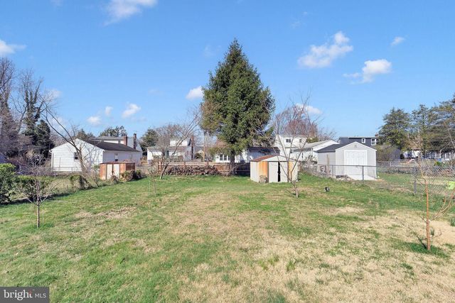 12 NEW HAMPSHIRE AVE, Cherry Hill, NJ 08002