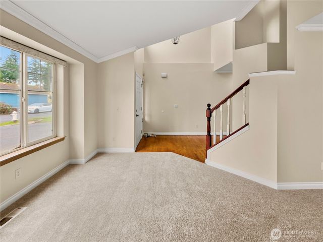 9820 S 242nd Place, Kent, WA 98030